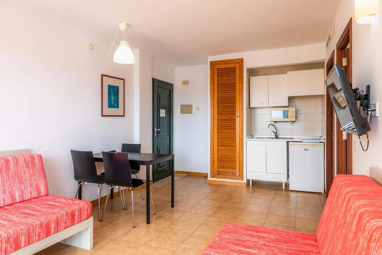Holiday home Apto Con Terraza 302 Cala Millor